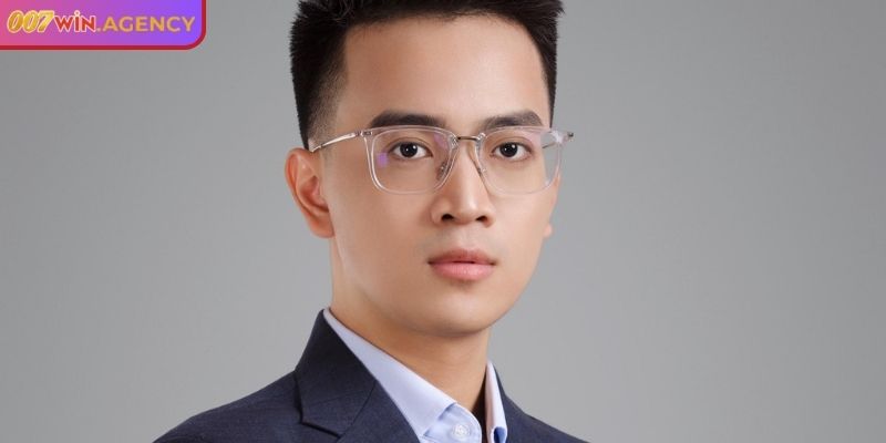 Cuộc đời và sự nghiệp 